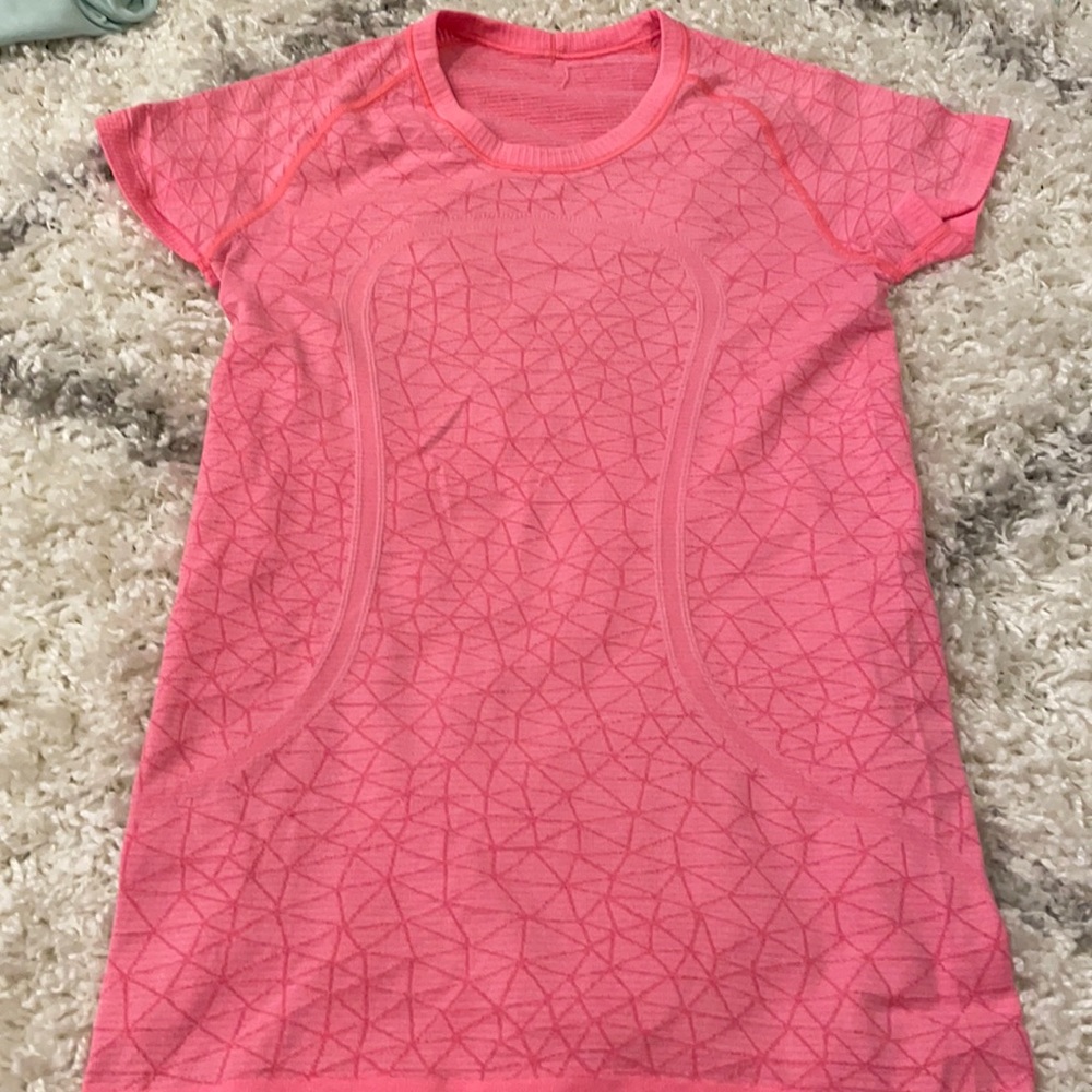 Lululemon shirt